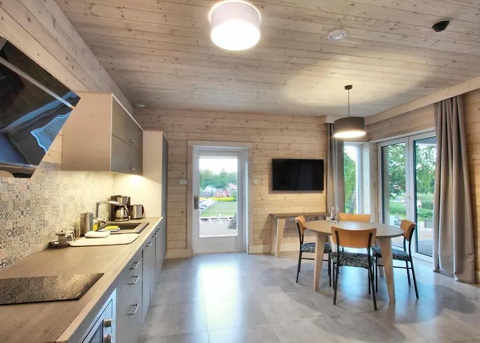 Stanica Wodna Stranda Гижицко